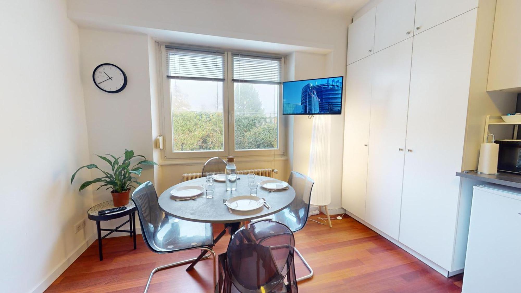 Les Appartements Du General Uhrich - Proche Parlement Straatsburg Buitenkant foto